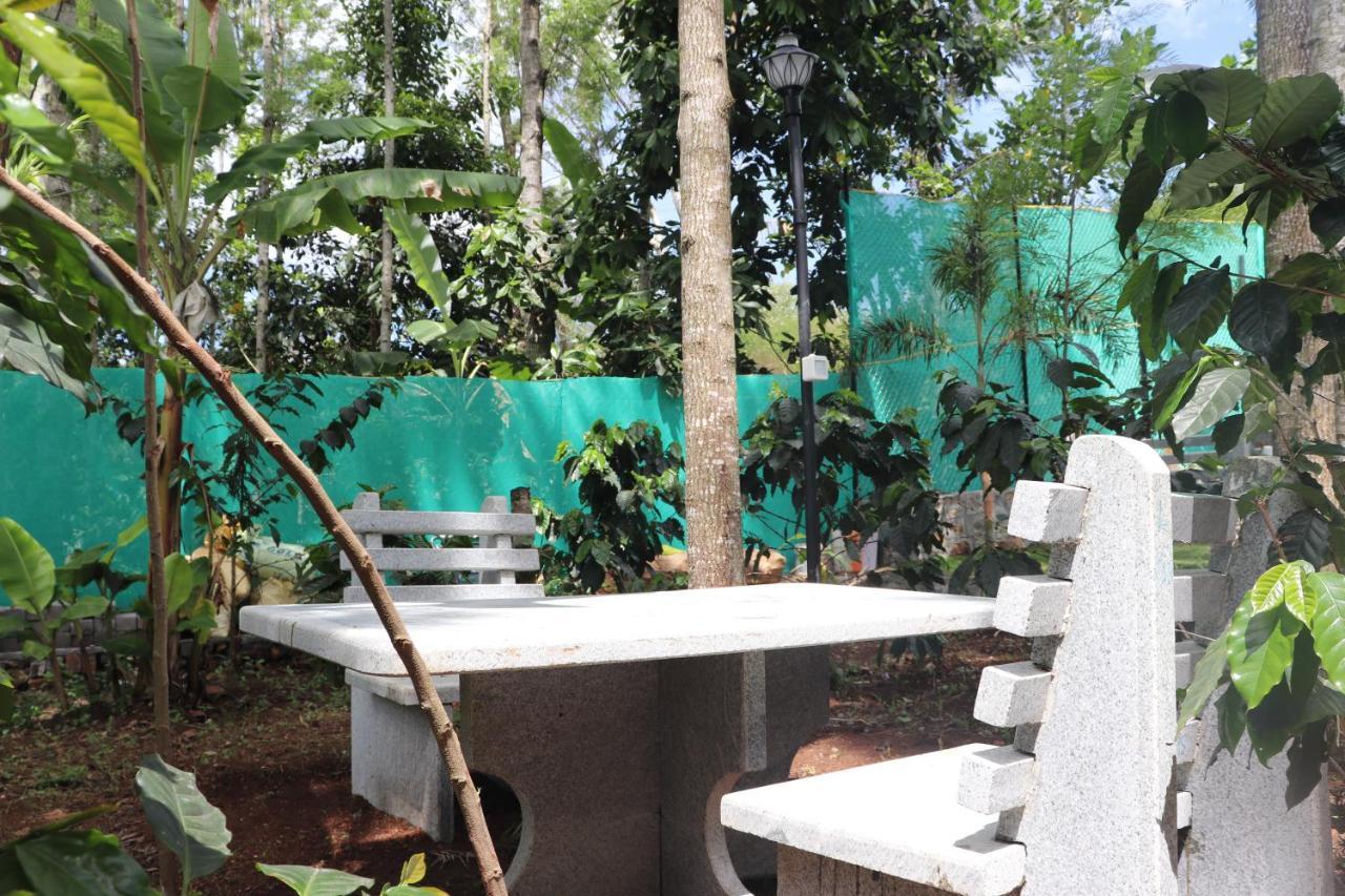 Pine Villa Garden Yercaud Extérieur photo